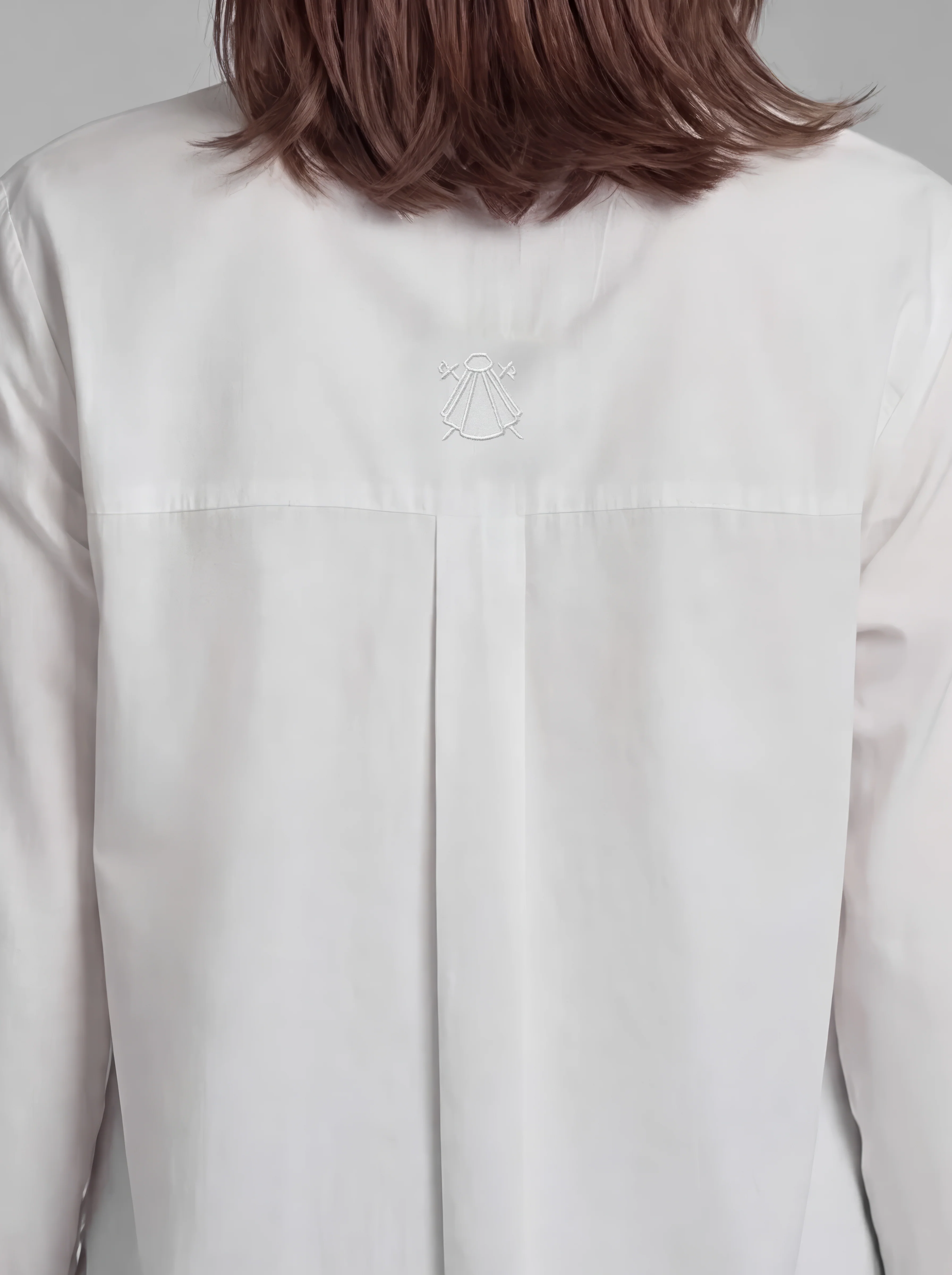 Blusa Blanca Calada Mujer - Image 5