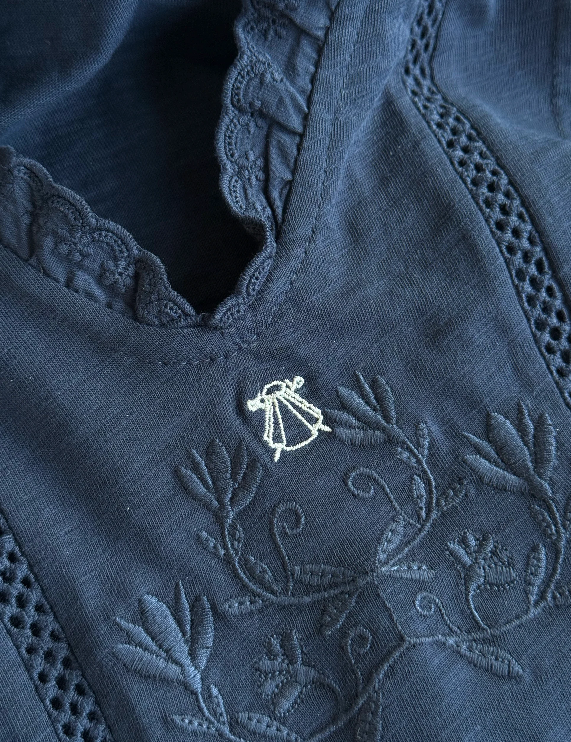 Blusa Romántica Marino Mujer - Image 6