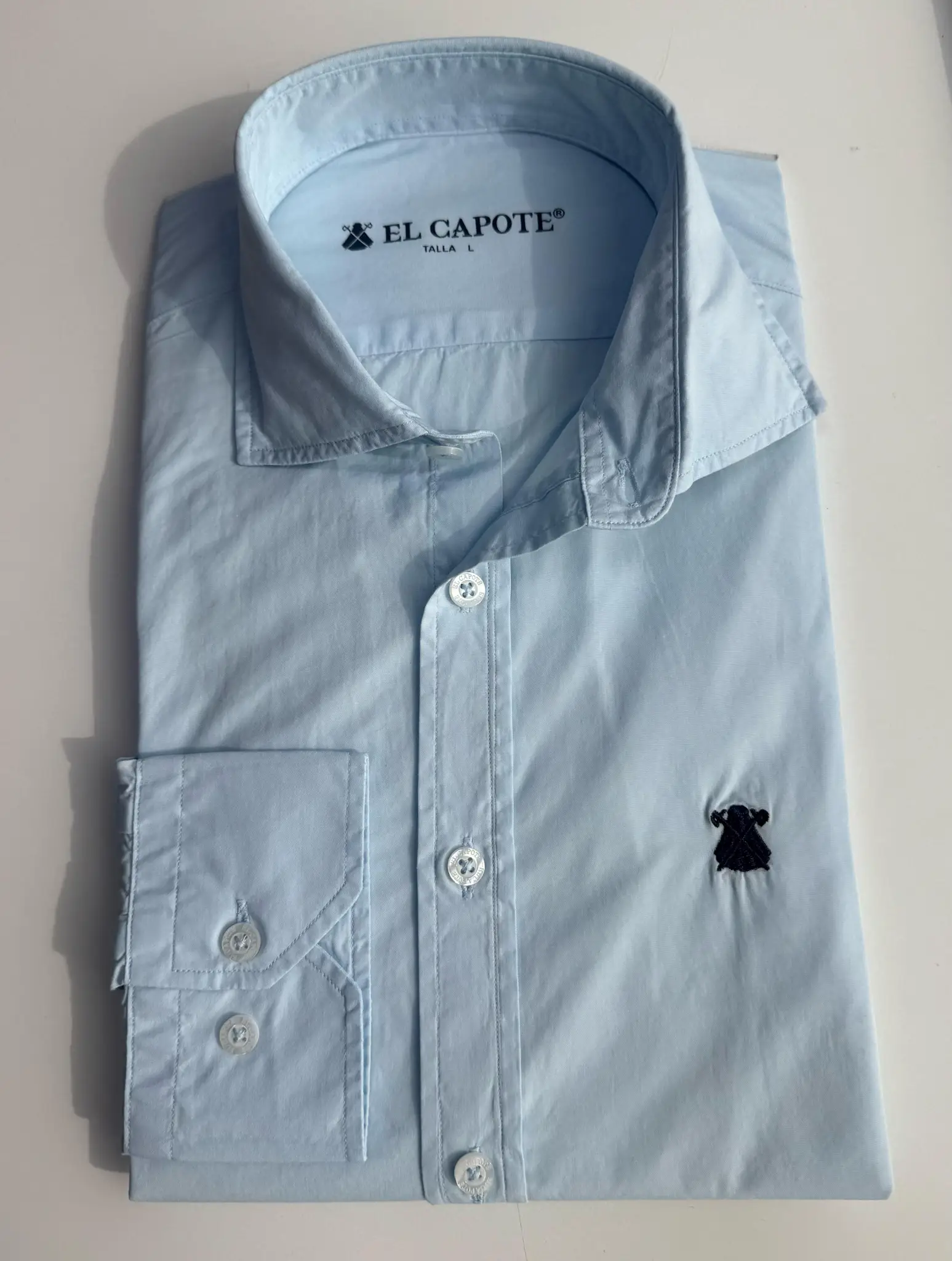 Camisa Popelín Azul Claro Cuello Italiano Hombre - Image 3
