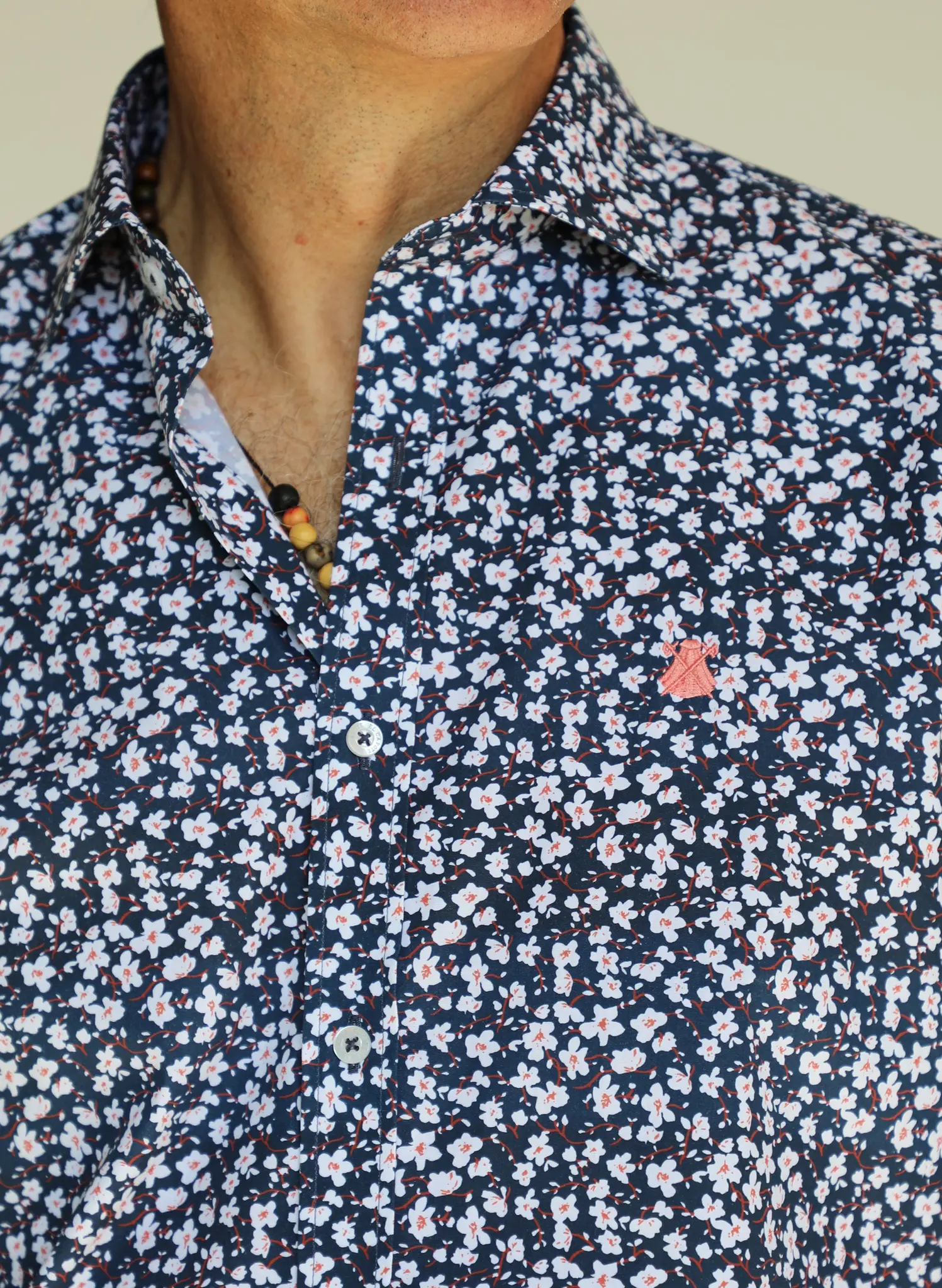 Camisa Azul Florecitas Blancas Hombre - Image 3