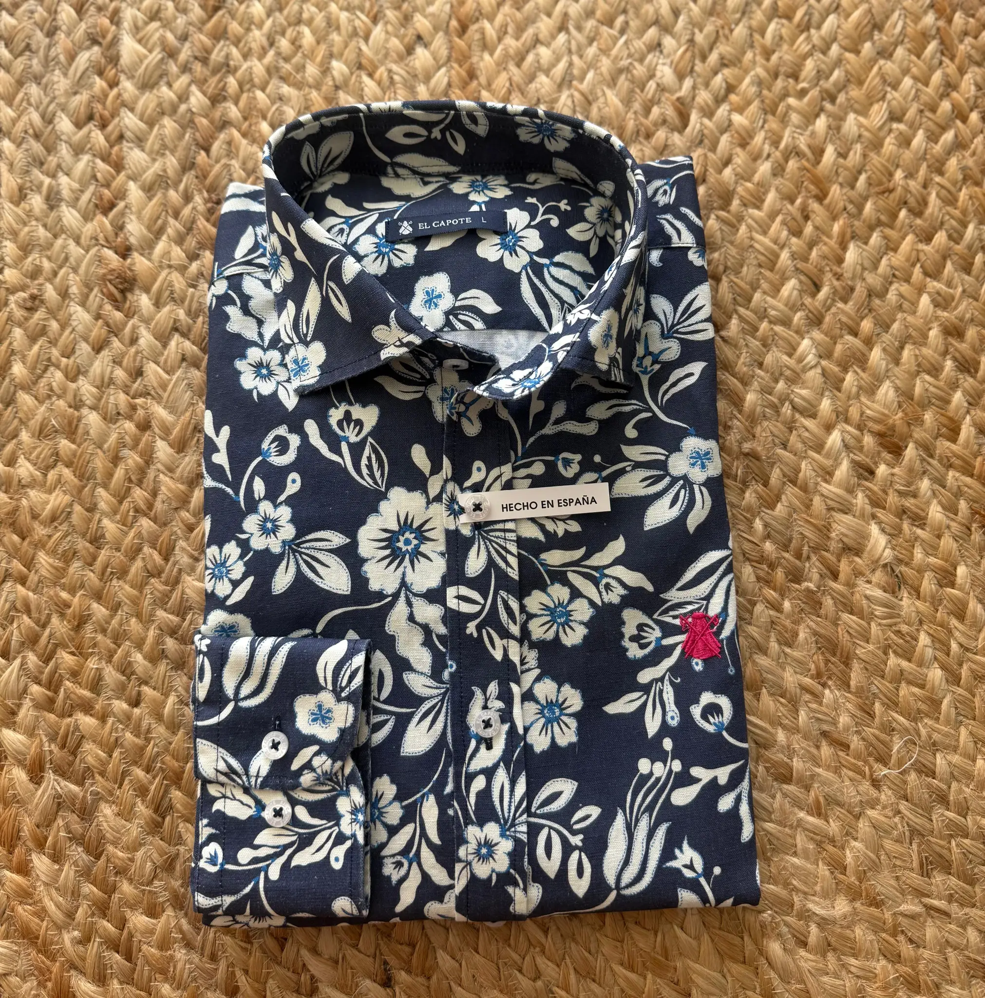 Camisa Lino Azul Flores Beige Hombre - Image 5