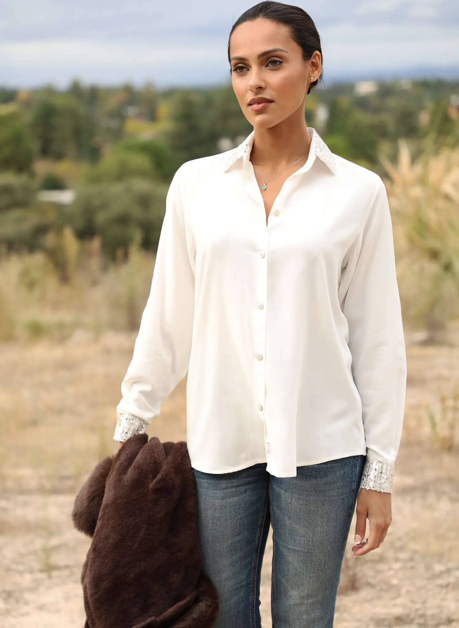 Camisa Blanca Viscosa Lentejuelas Mujer - Image 3