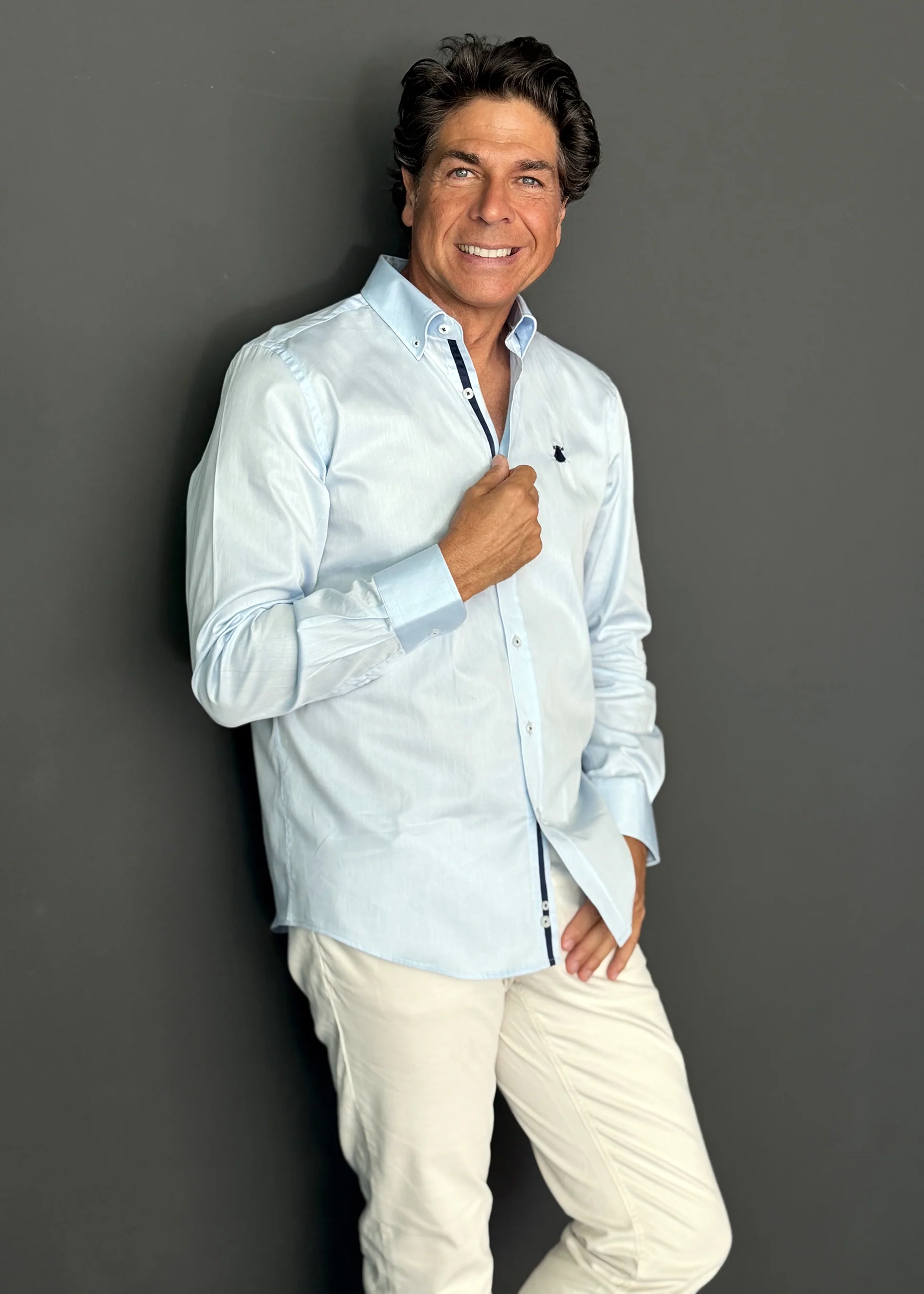 Camisa Celeste Sarga Hilo Azul Hombre