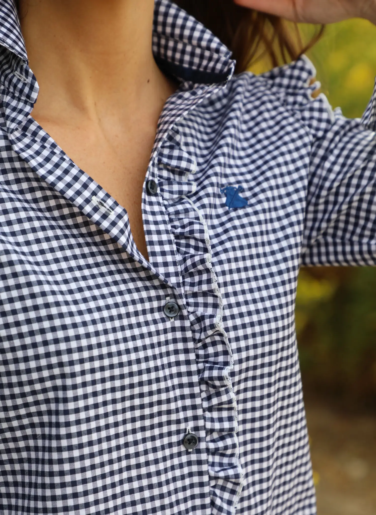 Camisa Cuadro Vichy Azul Volantes Mujer - Image 4