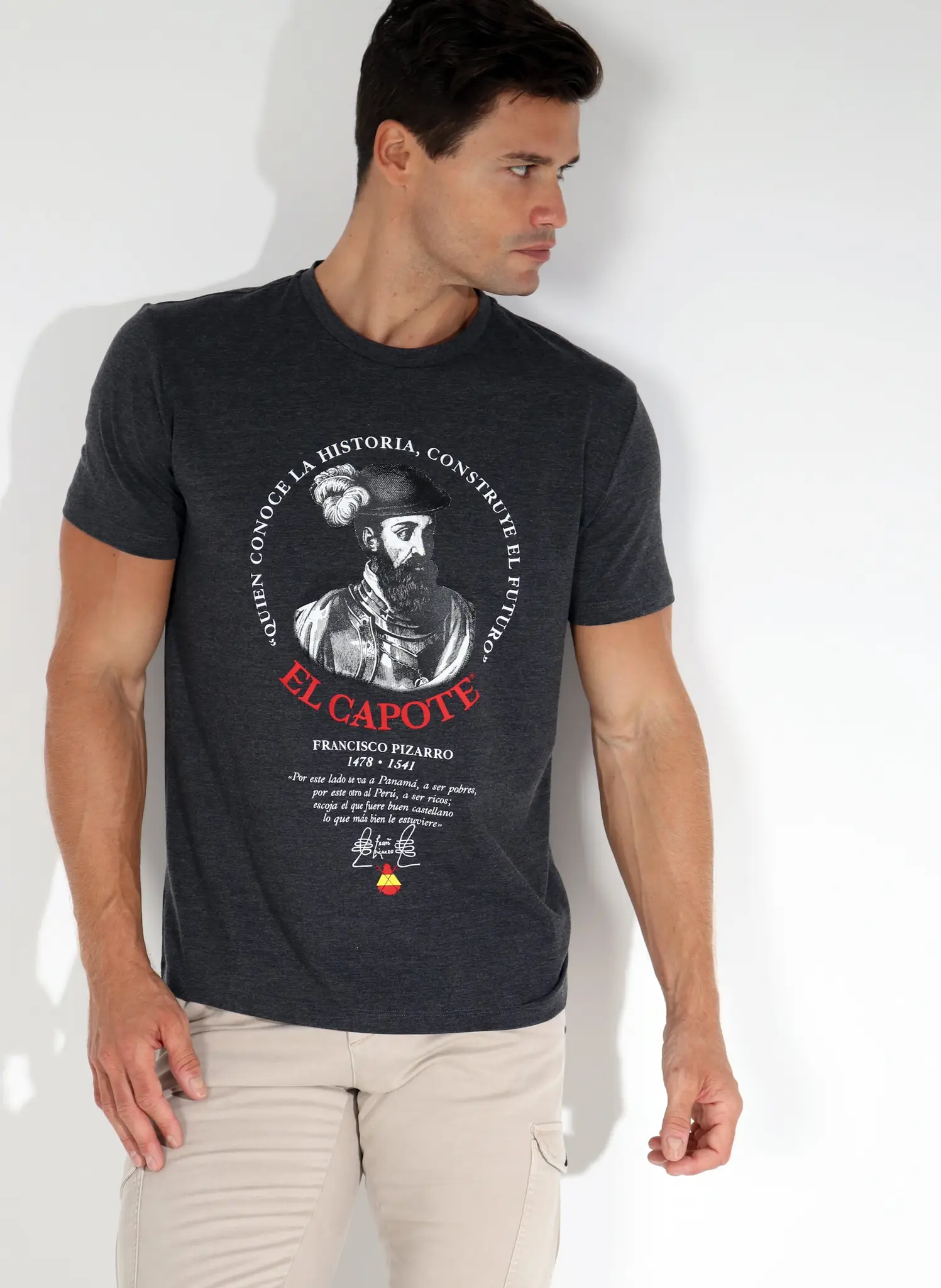 Camiseta Hombre Antracita Homenaje a Pizarro