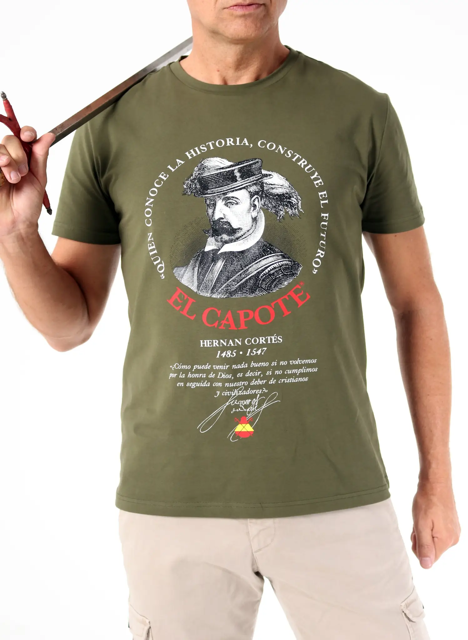 Camiseta Hombre Verde Kaki Homenaje a Hernán Cortés - Image 3