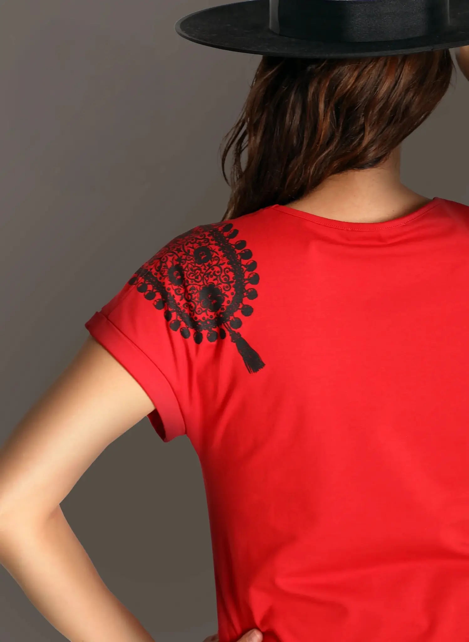 Camiseta  Roja Hombreras Toreras Mujer - Image 4