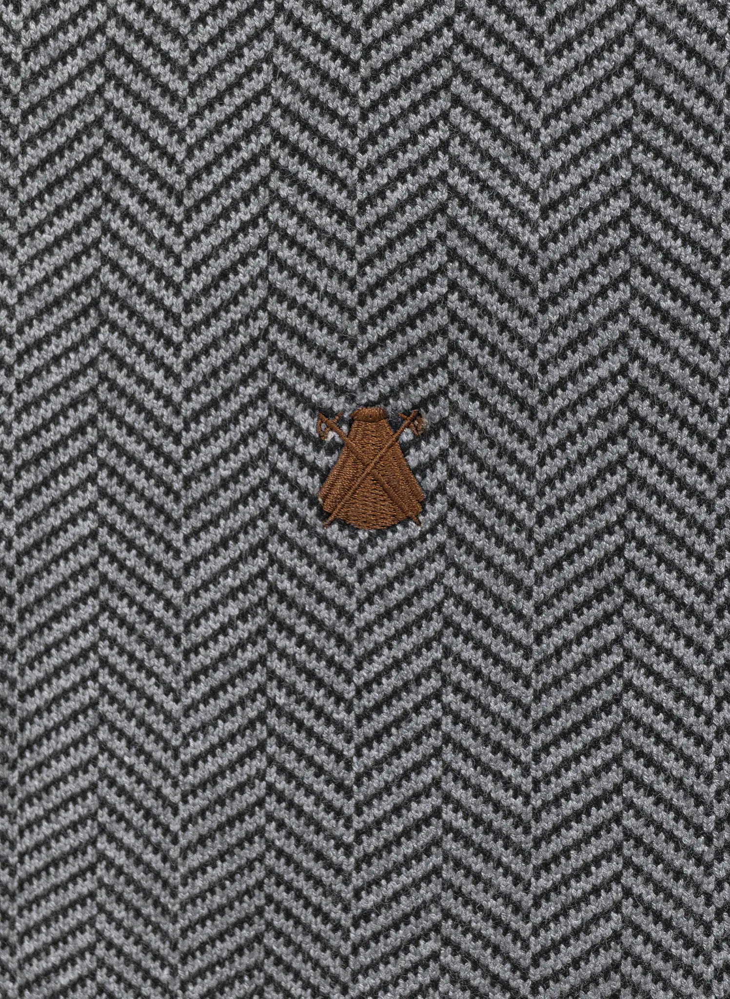 Capa Gris Espiga Mujer - Image 3