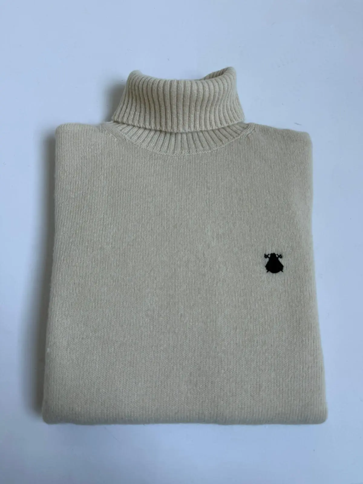 Jersey Beige Lambswool Cuello Alto Hombre - Image 3
