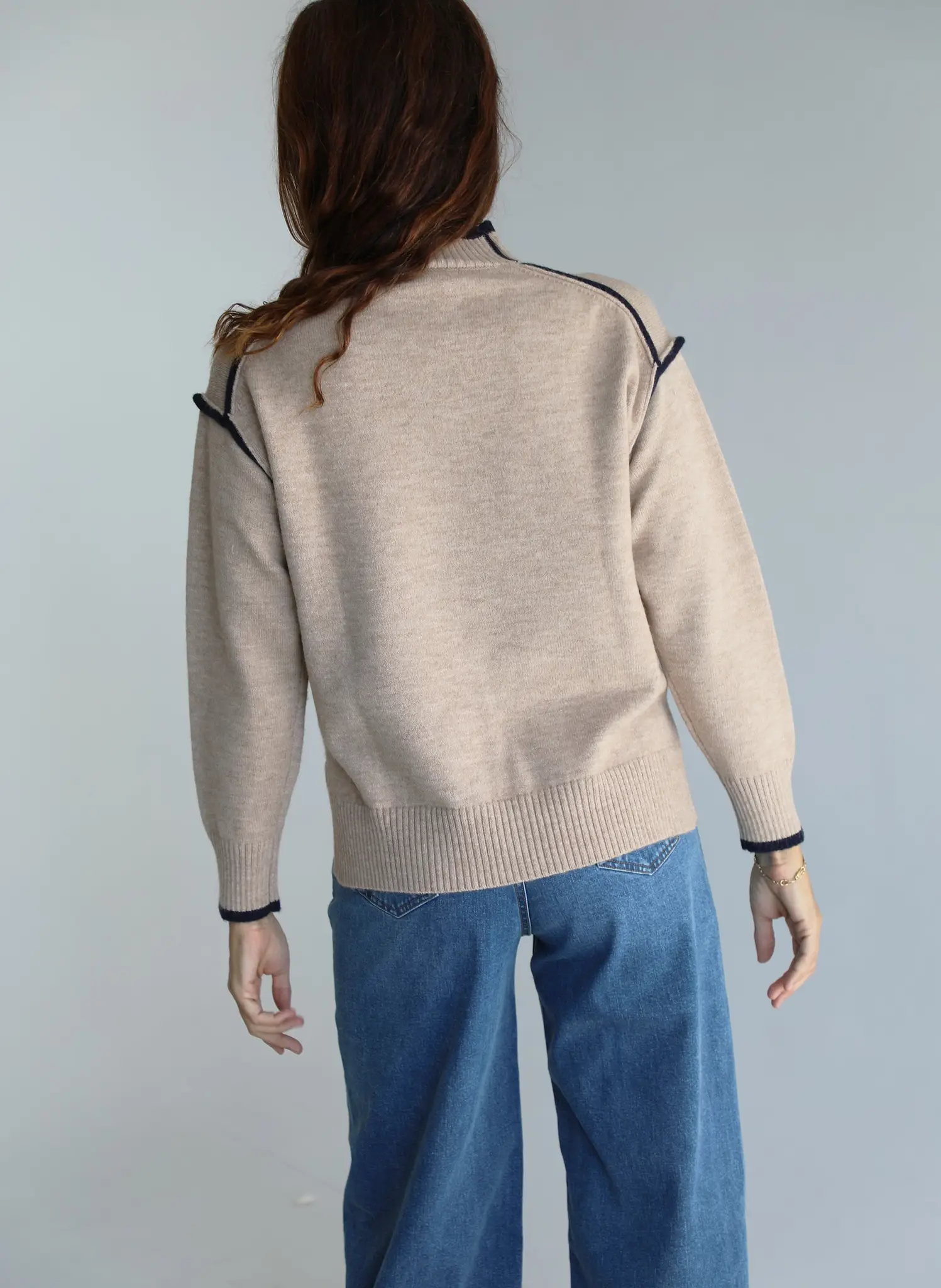 Jersey Beige Ribetes Contraste Mujer - Image 5