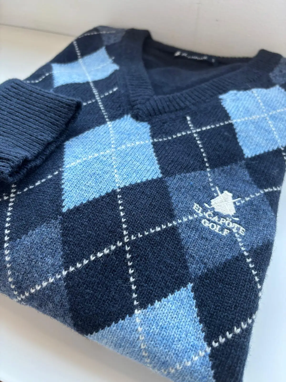 Jersey Azul Lambswool Cuello Pico Rombos Mujer - Image 5