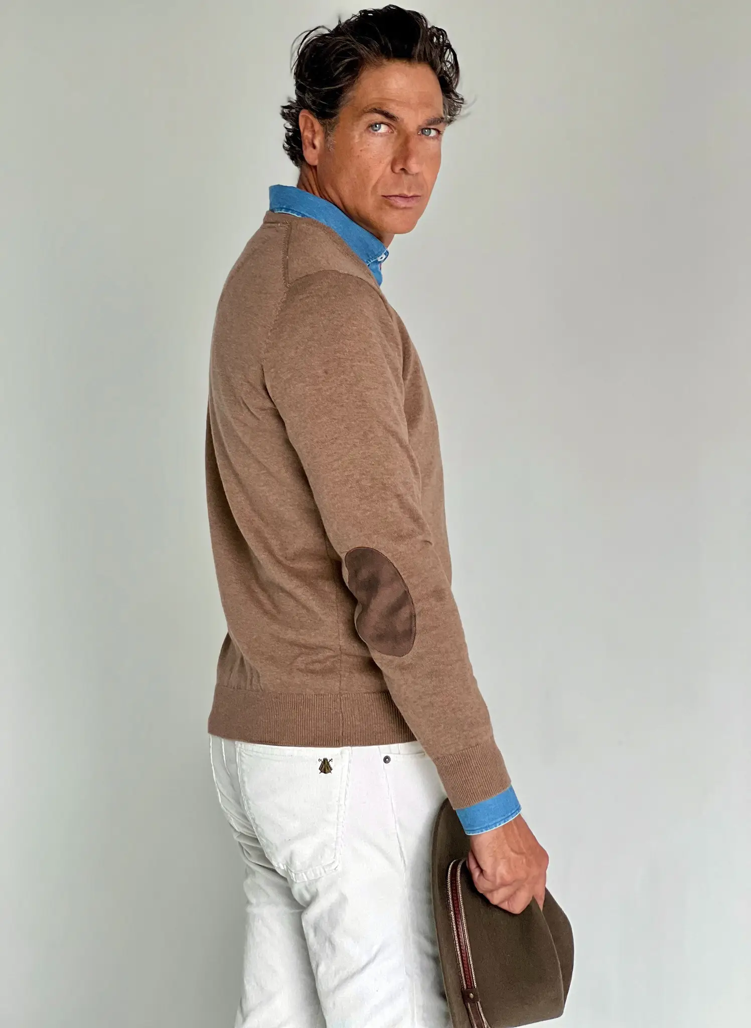 Jersey Marrón de Pico Coderas Hombre - Image 4