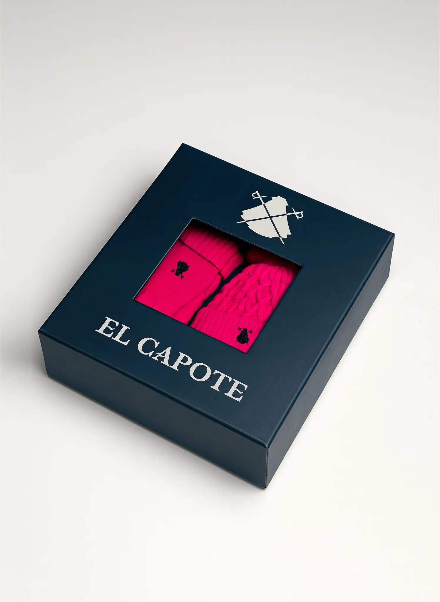 Pack de Gorro Y Guantes Fucsia Mujer - Image 3