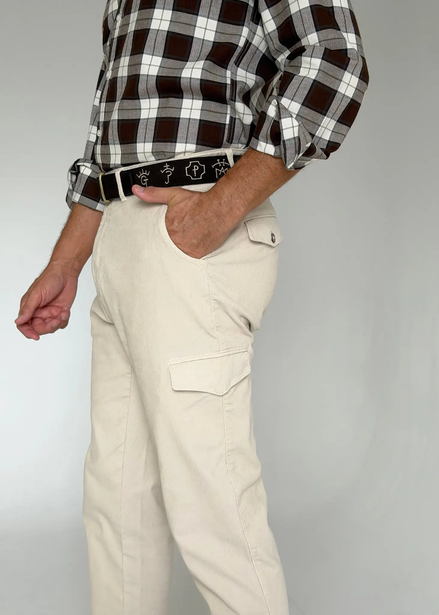 Pantalón Cargo Camel Micro pana Hombre - Image 2