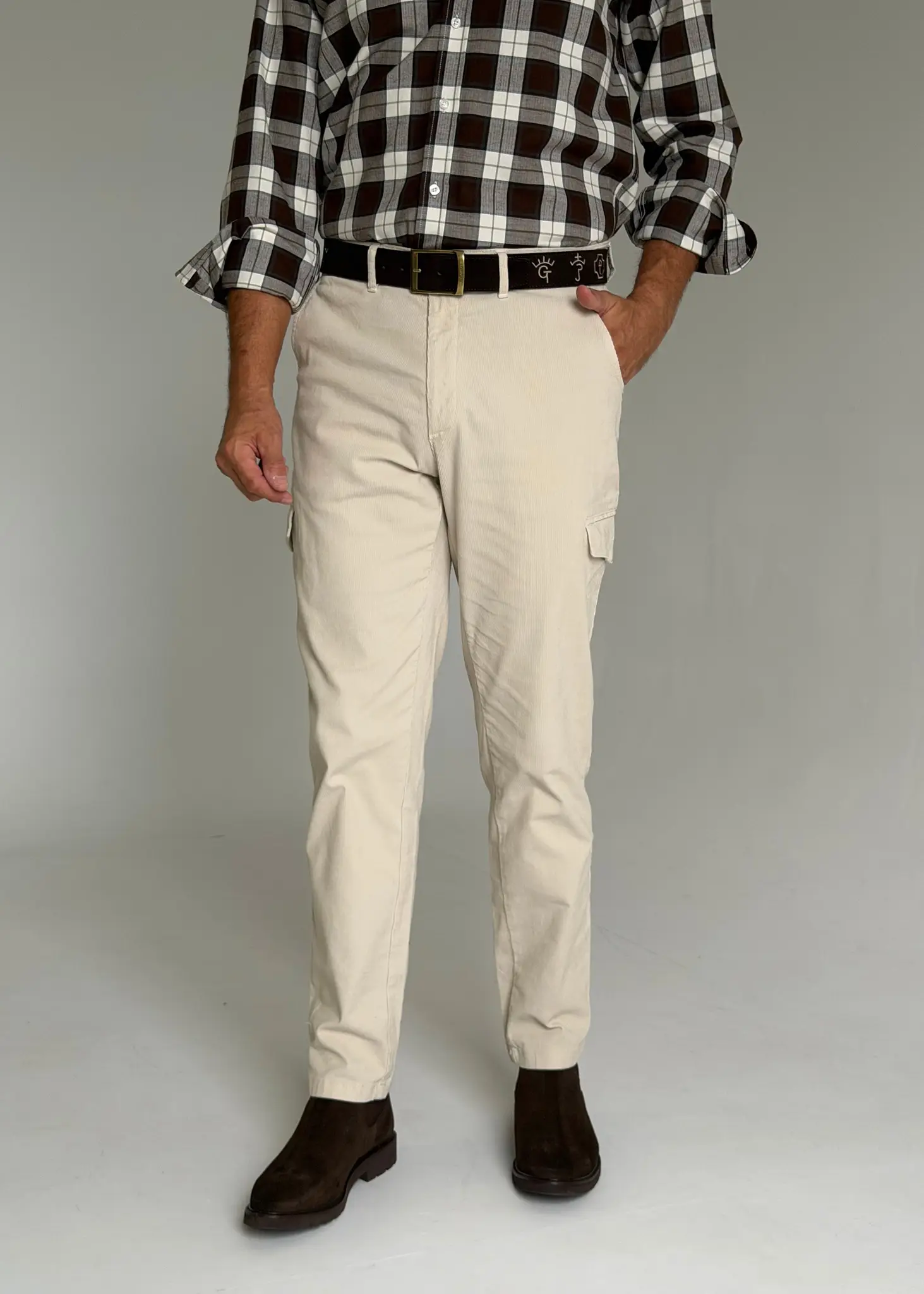 Pantalón Cargo Camel Micro pana Hombre - Image 3