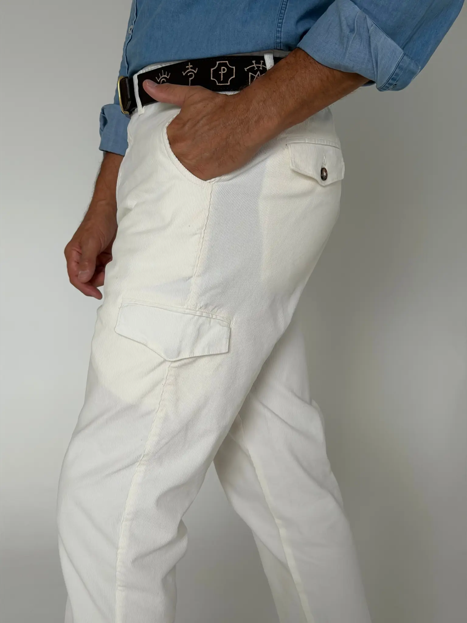 Pantalón Cargo Crudo Micro pana Hombre - Image 3