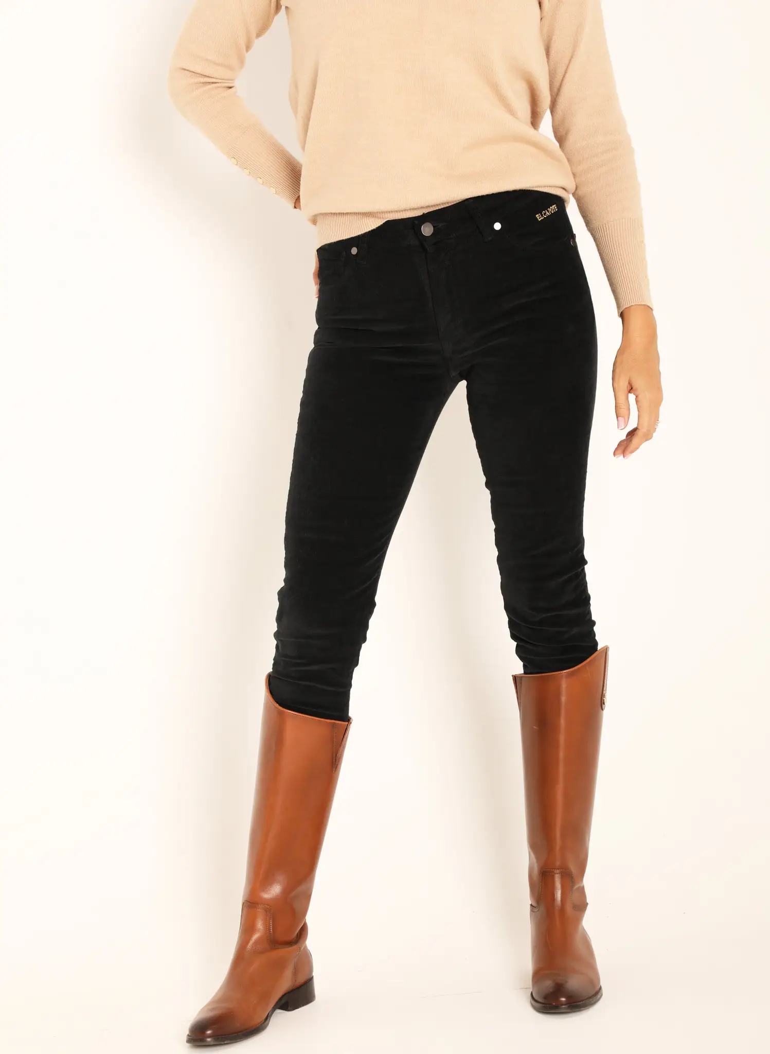 Pantalón Negro Micro Pana Mujer - Image 3