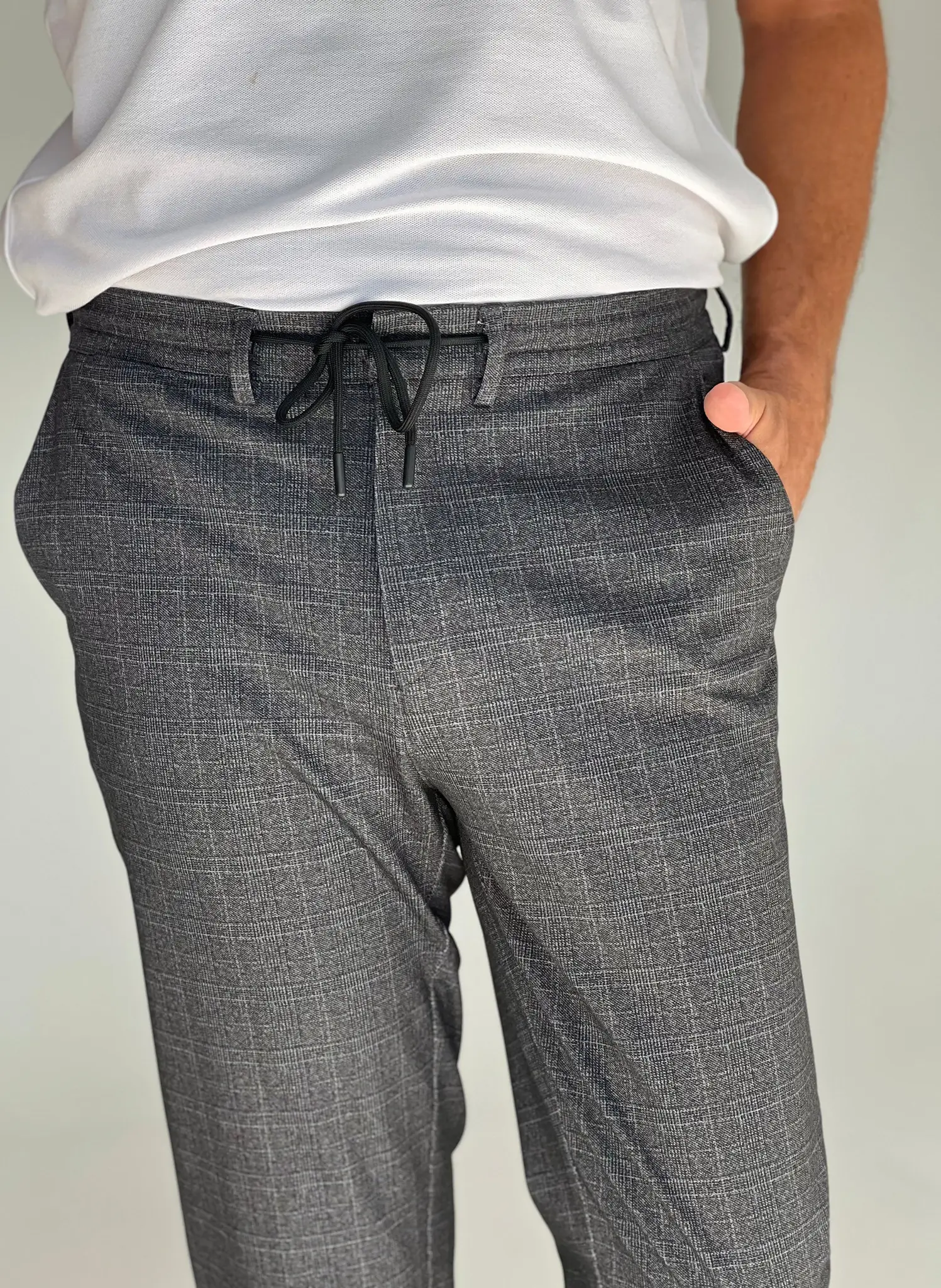 Pantalón Cuadros Tejido Técnico Hombre - Image 2