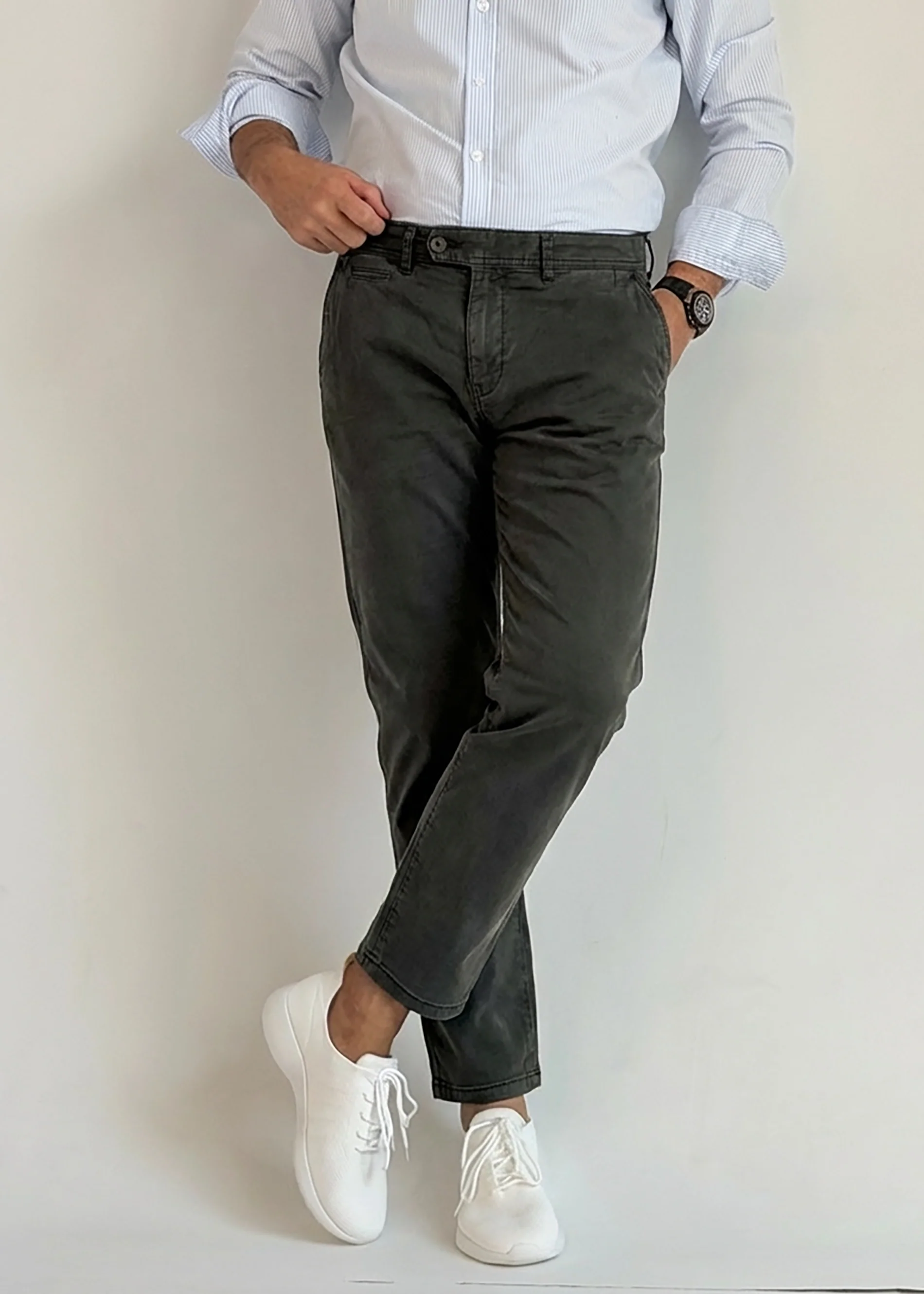 Pantalón tipo Chino Tencel Kaki Hombre - Image 2