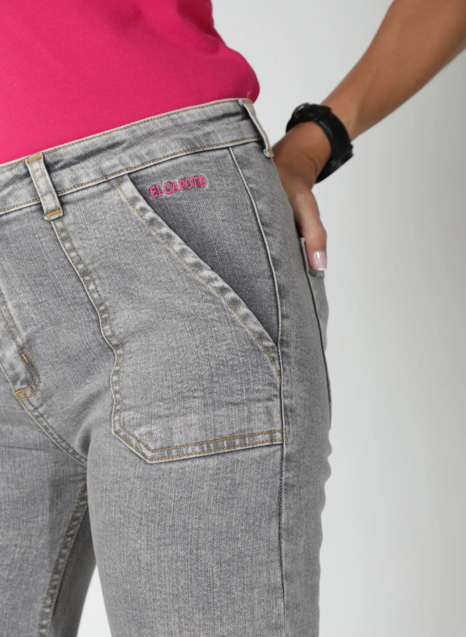 Pantalón Vaquero Bolsillos Delanteros Gris Mujer - Image 3