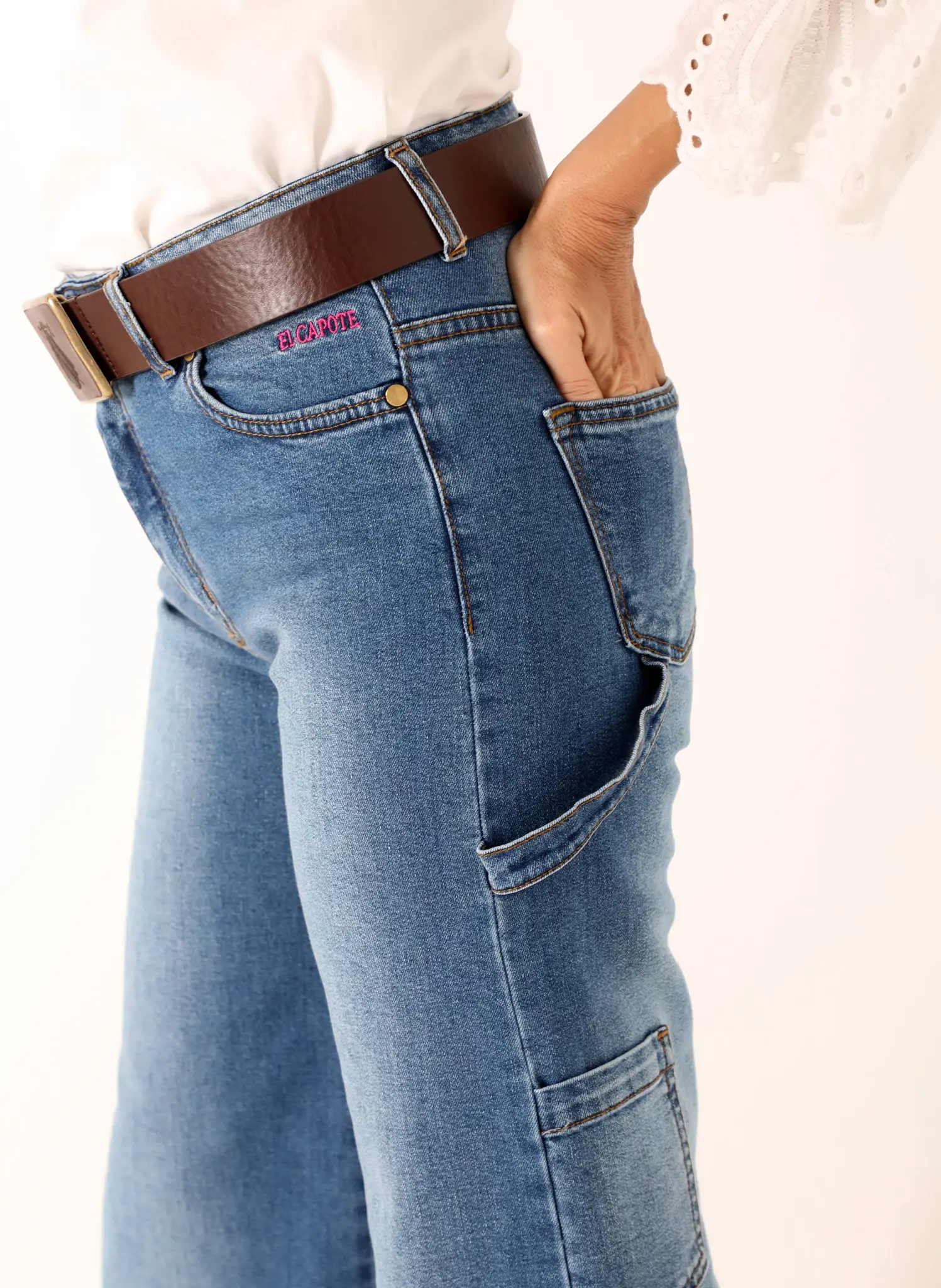 Pantalón Vaquero Ancho Tiro Medio Mujer - Image 6