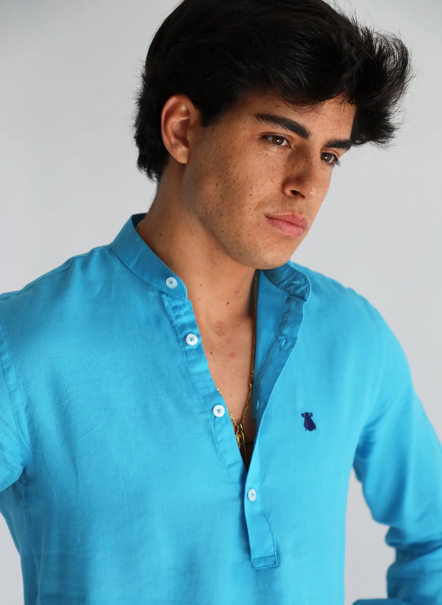 Polera Cuello Mao Turquesa Shibuya Hombre - Image 4