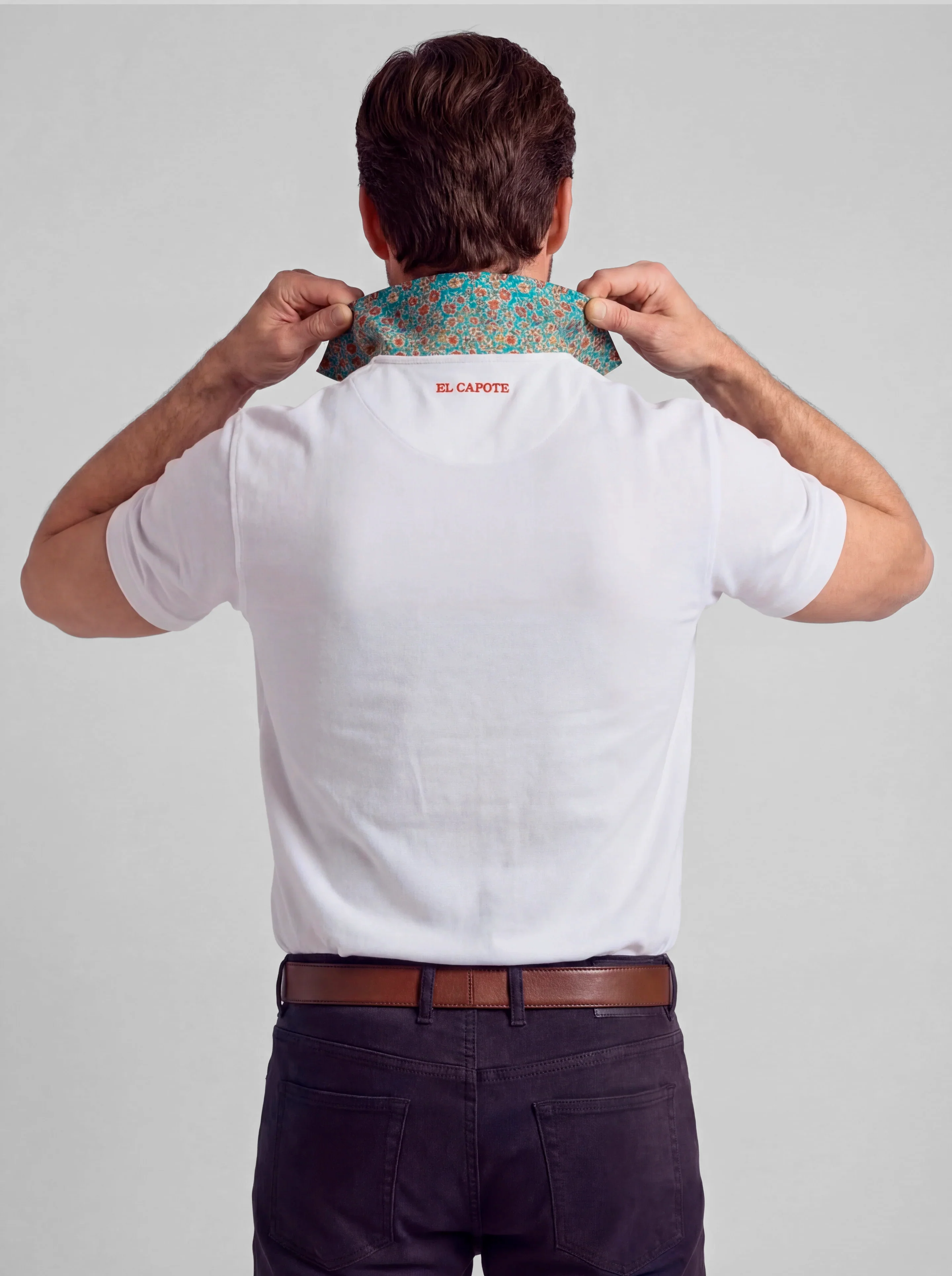 Polo Blanco Claveles Reverso Cuello Hombre