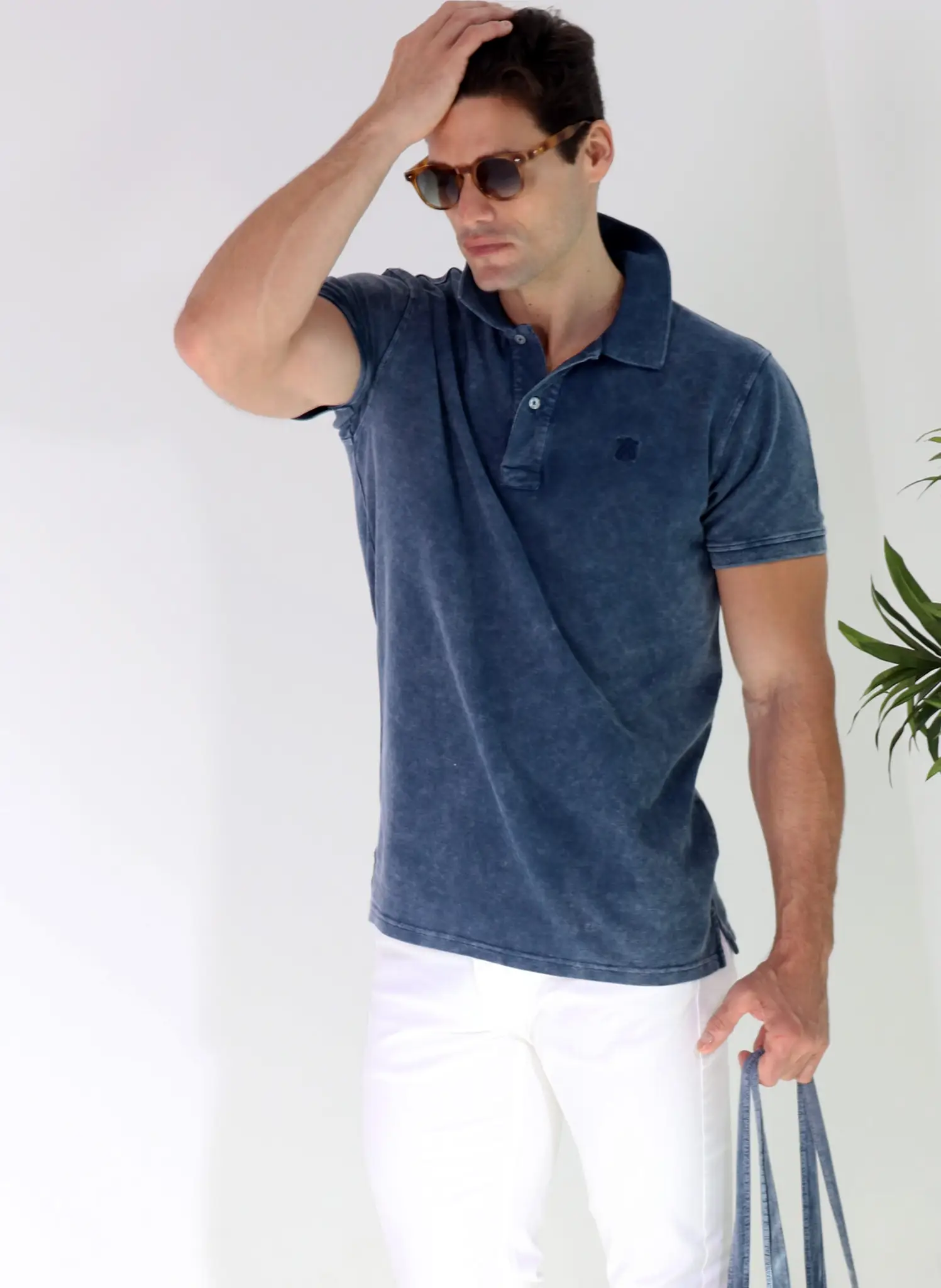 Polo Tinte en Prenda Azul Hombre - Image 5