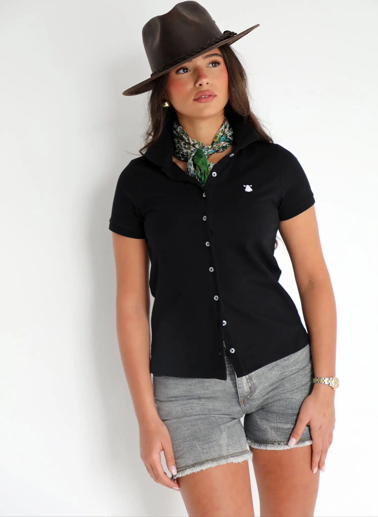 Polo Negro con Tapeta Abotonada Mujer - Image 8