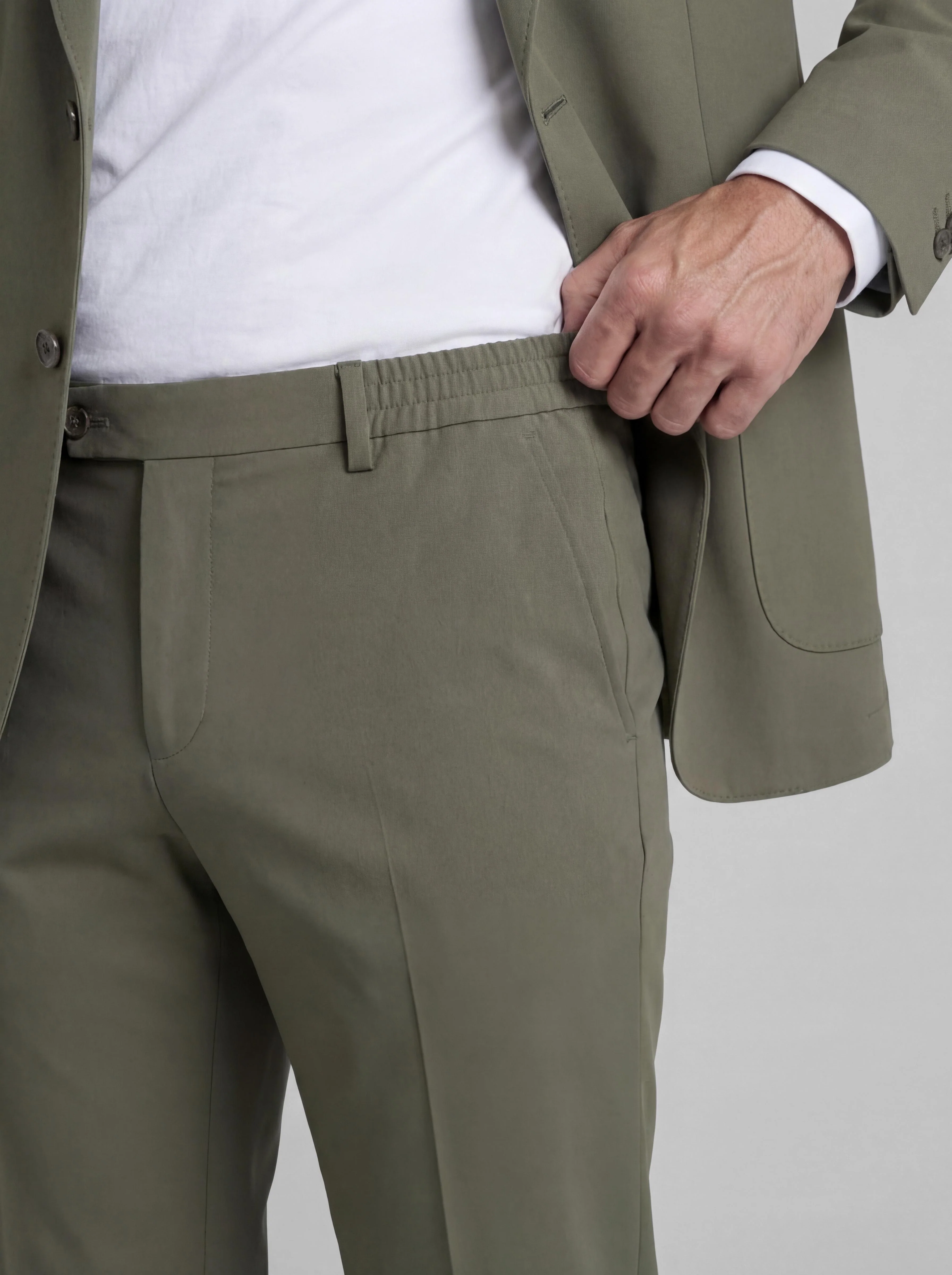 Traje Verde Kaki Técnico Elástico Hombre - Image 2