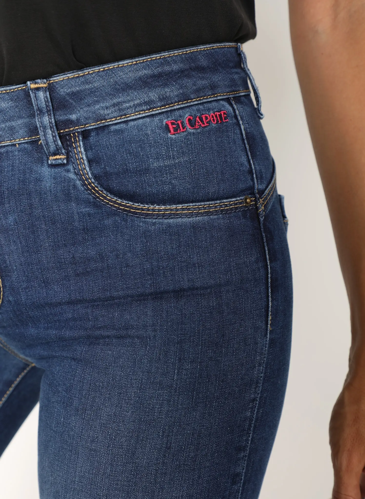 Pantalón Vaquero Azul Oscuro Mujer - Image 3
