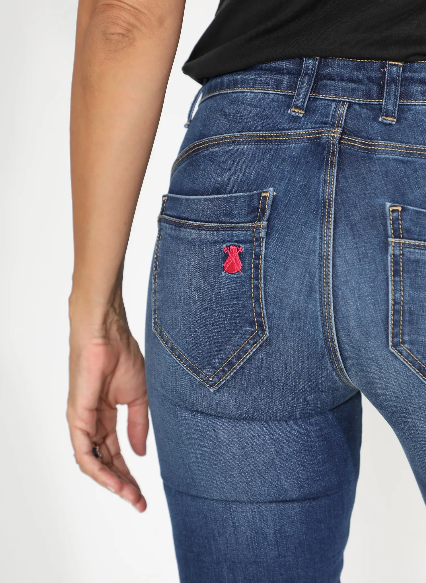 Pantalón Vaquero Azul Oscuro Mujer - Image 4