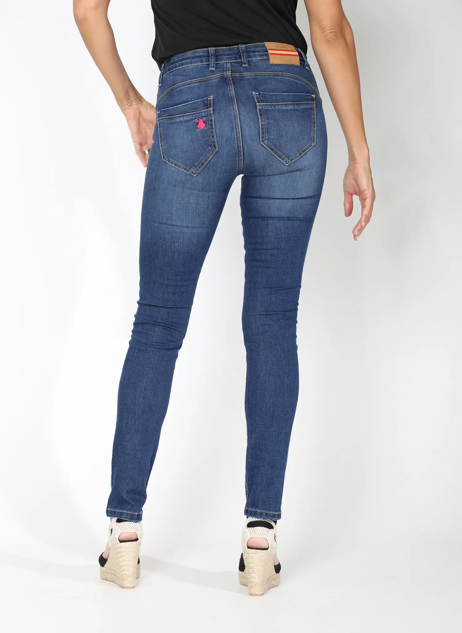 Pantalón Vaquero Azul Oscuro Mujer - Image 6