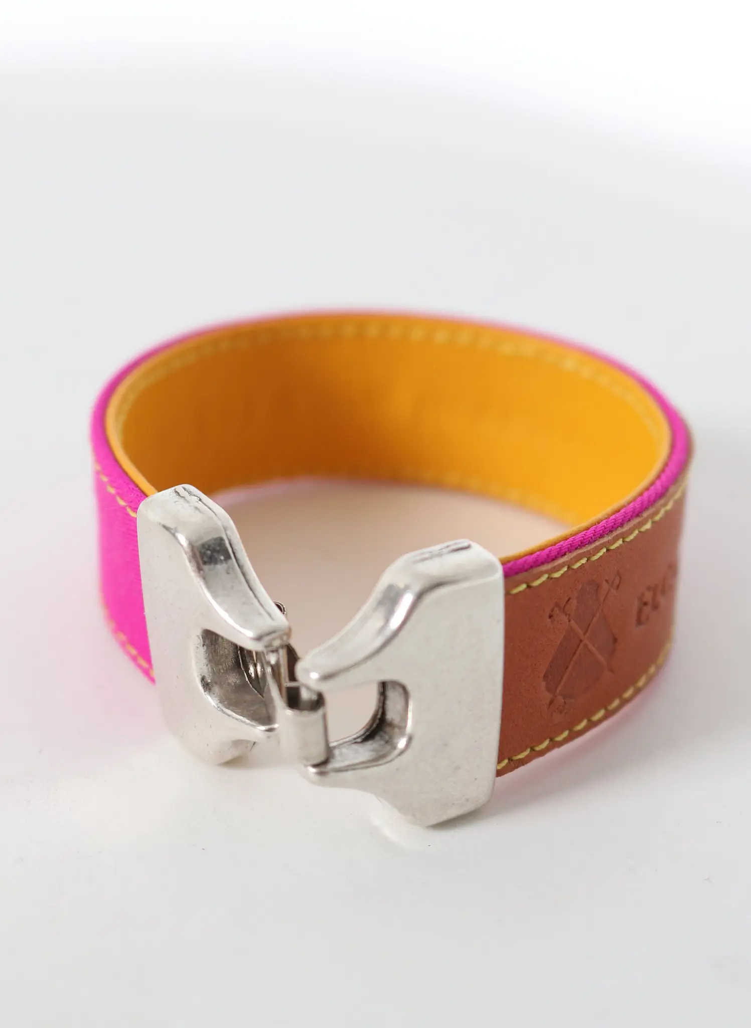 Brazalete Mujer Tela de Capote - Image 4