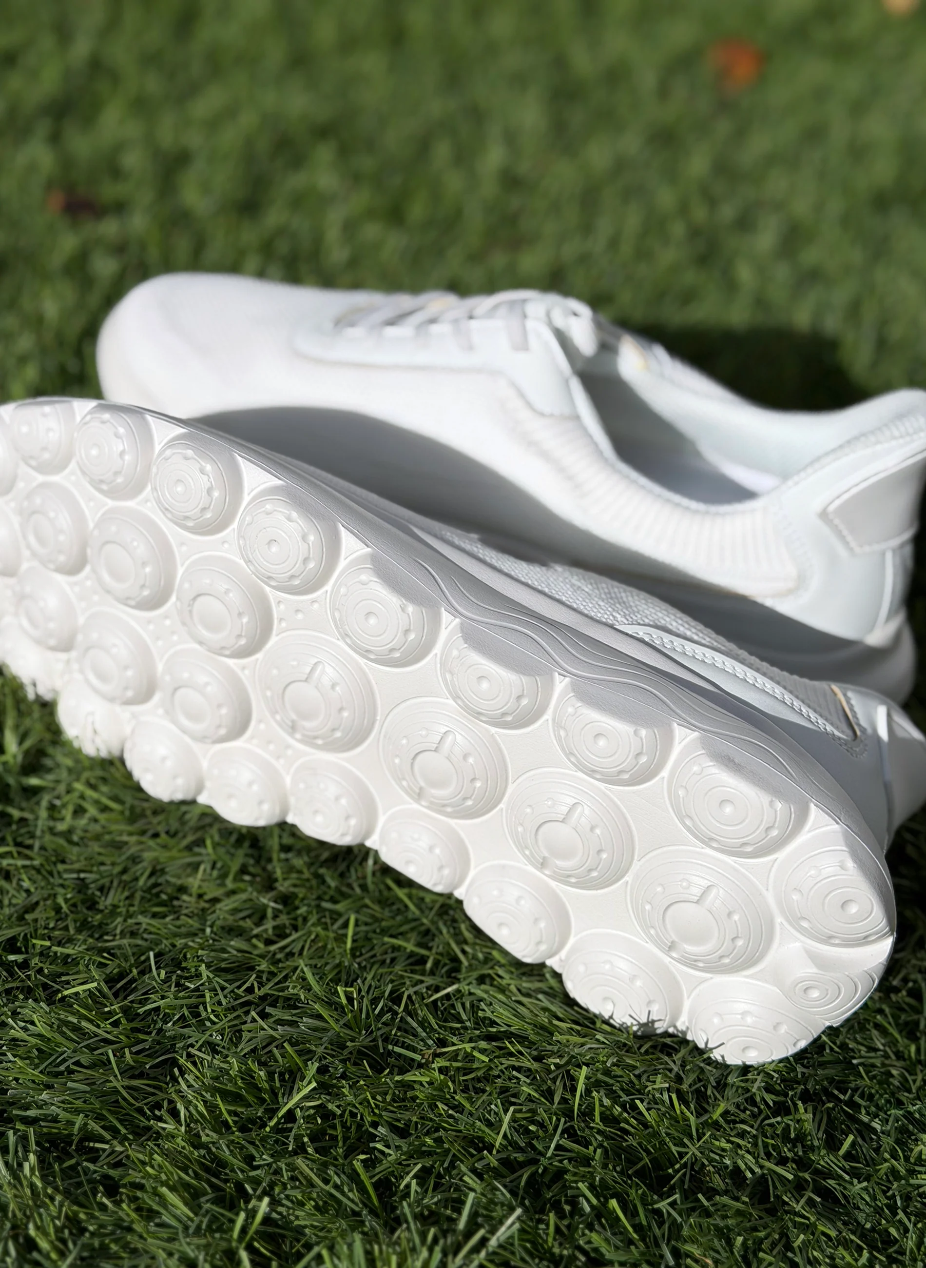 Zapatilla Manos libres Blancas Hombre - Image 3